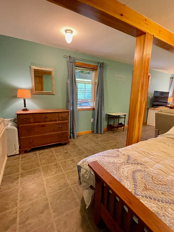 458 N Searsport Rd #B - Photo 3 of 9