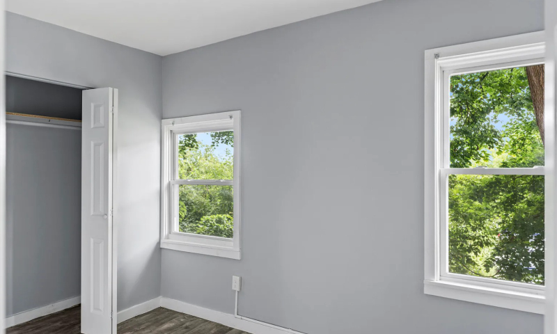 21 W Sunnyside Way #2 - Photo 2 of 11