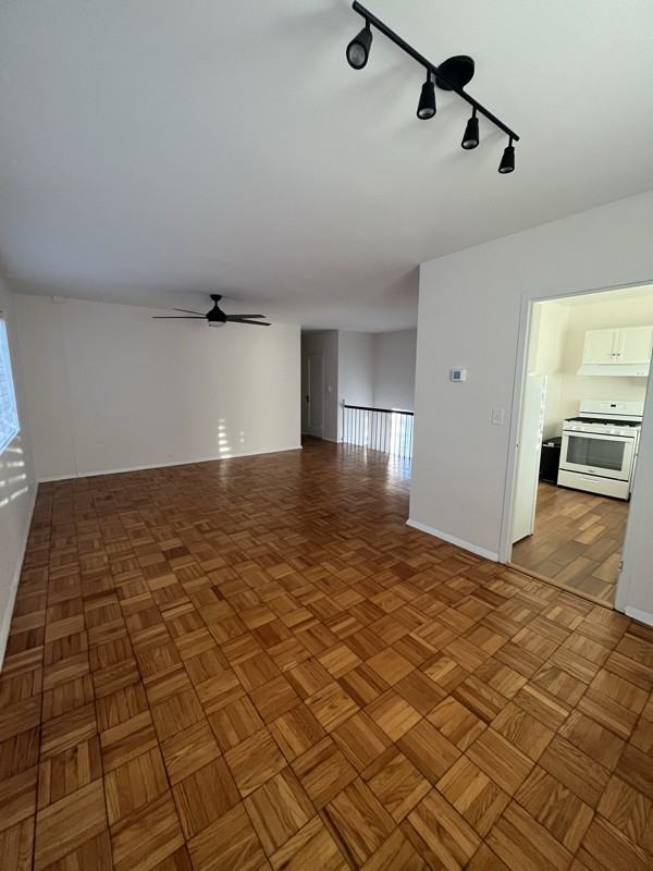 3115 Martha Custis Dr - Photo 3 of 16