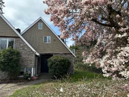 featured image of 5603 30th Ave Sw