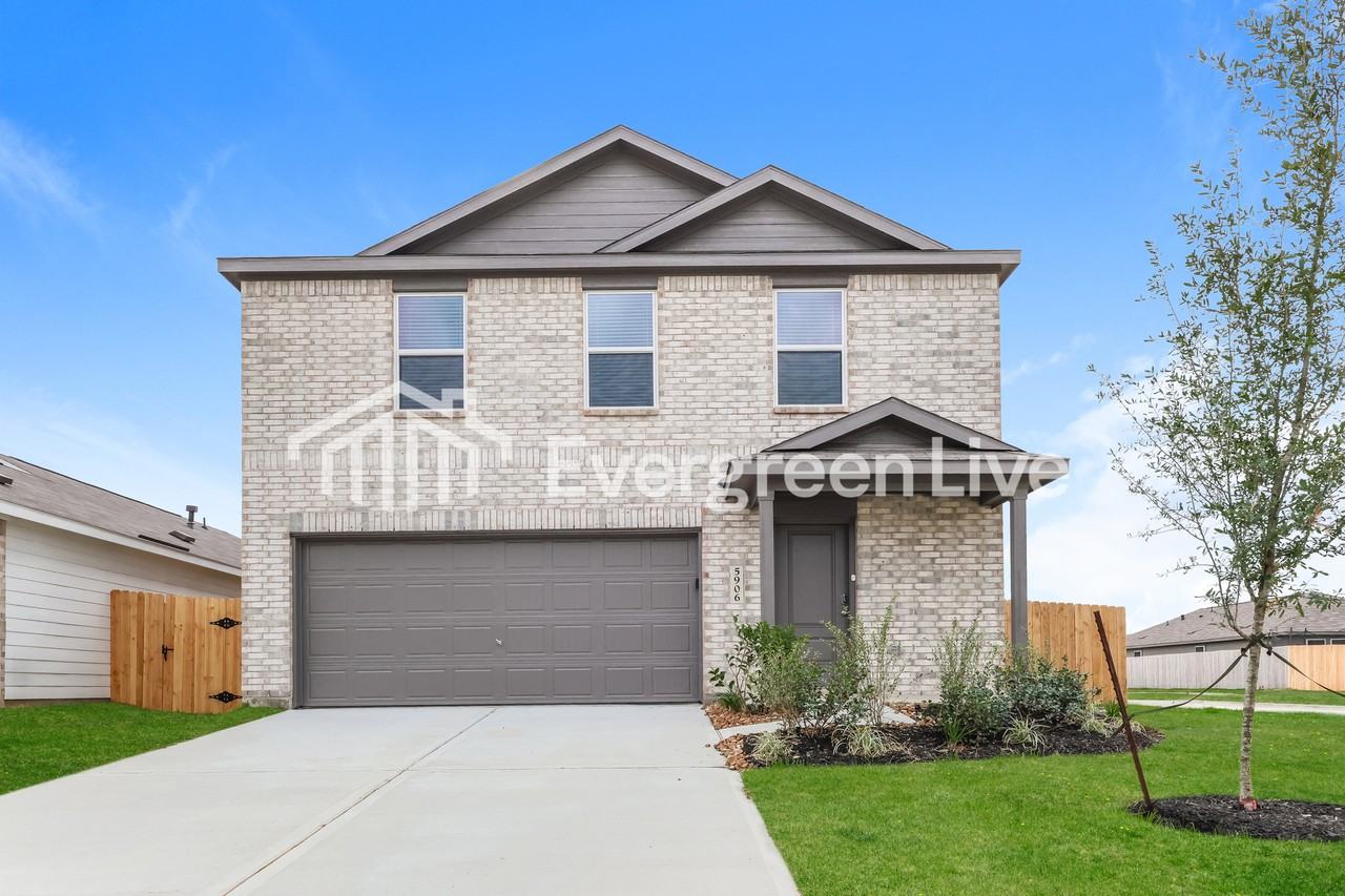 5906 Patriot Sound Drive - Photo 2 of 16