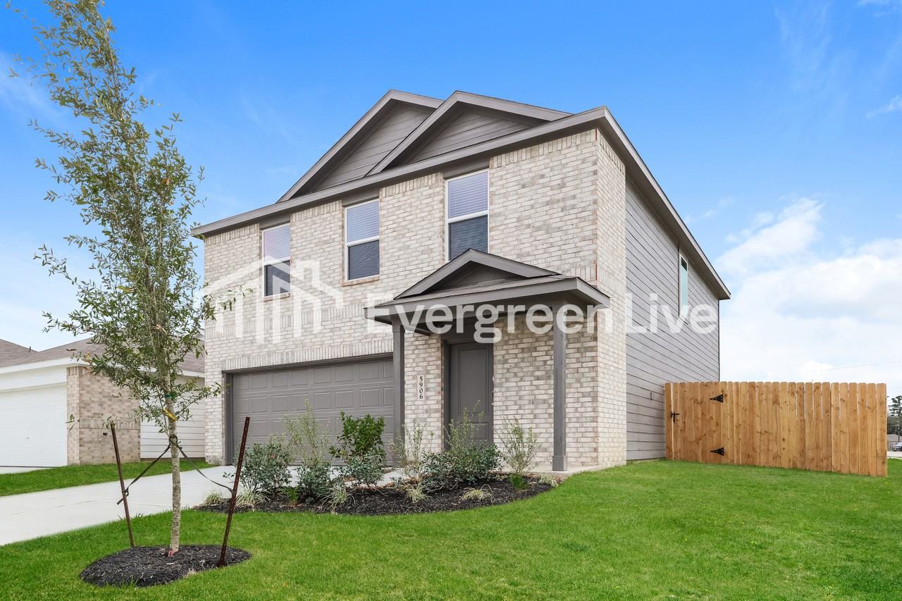 5906 Patriot Sound Drive - Photo 3 of 16