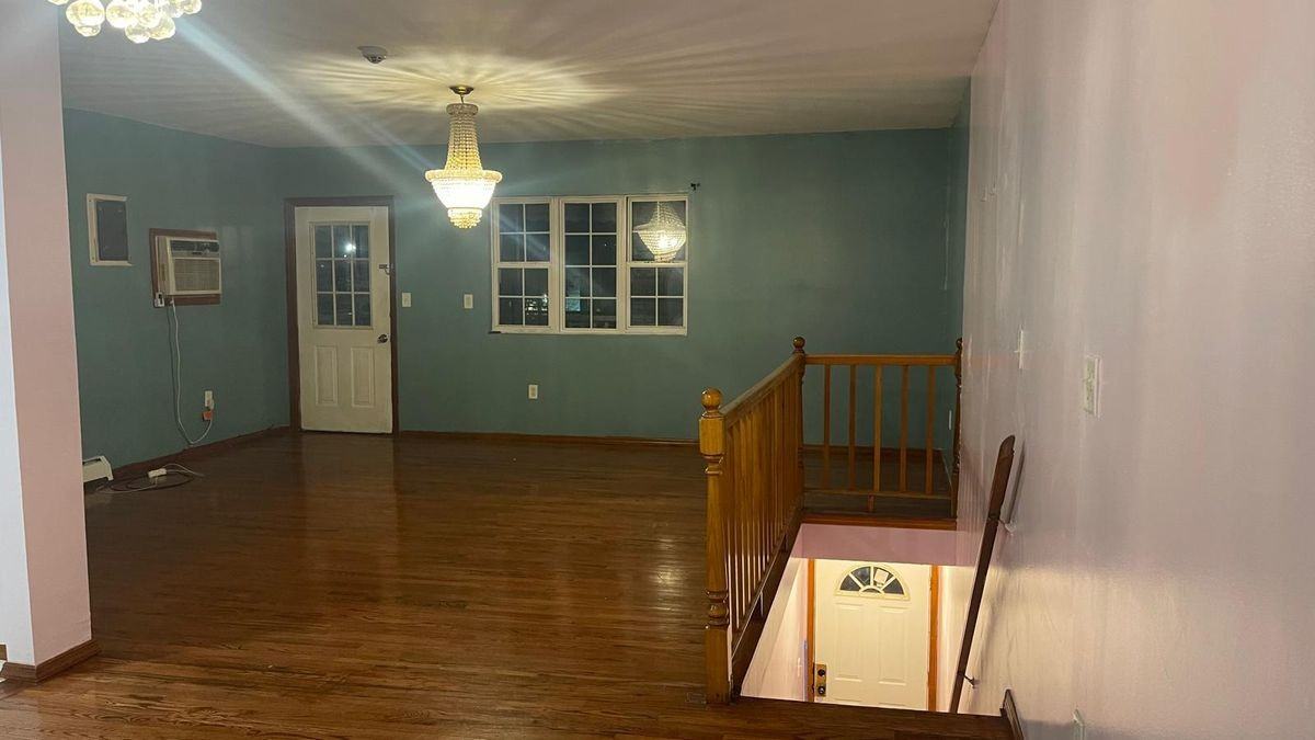 2462 Pitkin Ave - Photo 2 of 4