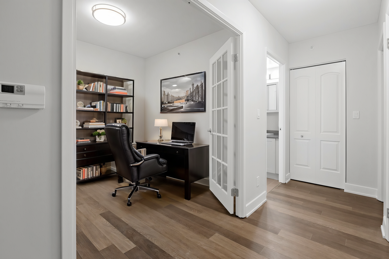 Barrett Place II - Photo 4 of 20