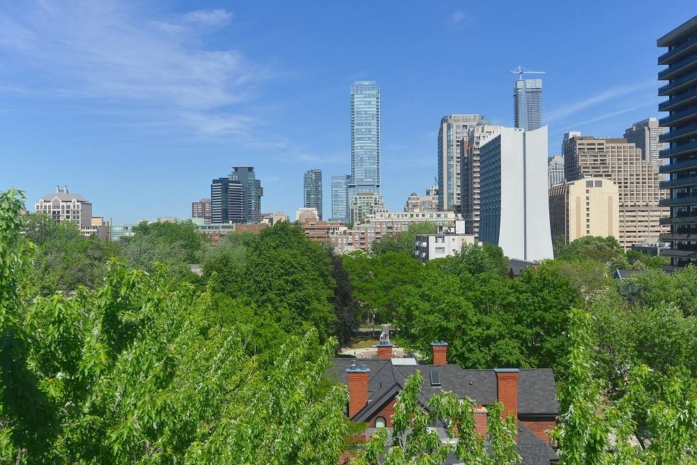 85 Lowther Avenue - Photo 7 of 8