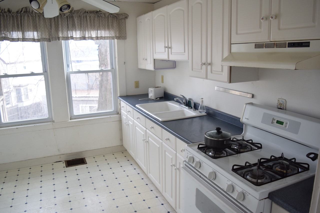 78R Mount Vernon Street #2 - Photo 2 of 10