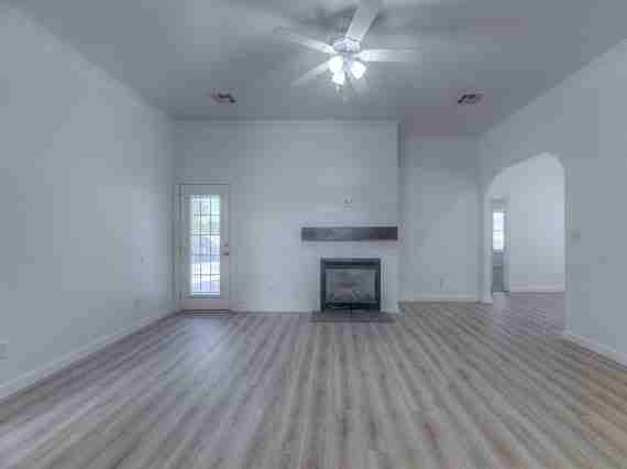 10826 N 98th Ave E #1 - Photo 3 of 29