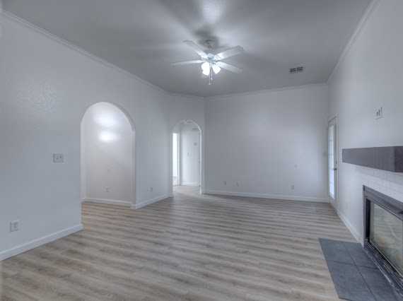 10826 N 98th Ave E #1 - Photo 5 of 29