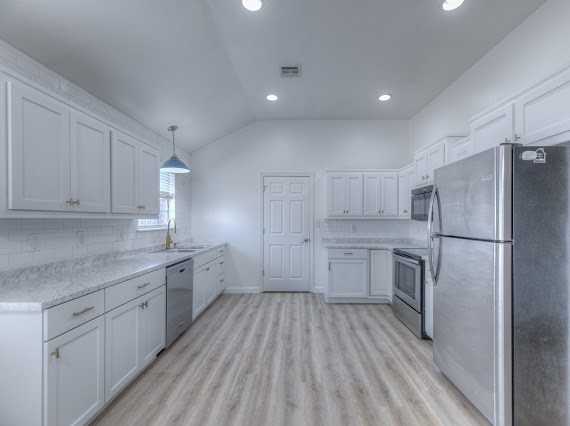 10826 N 98th Ave E #1 - Photo 6 of 29