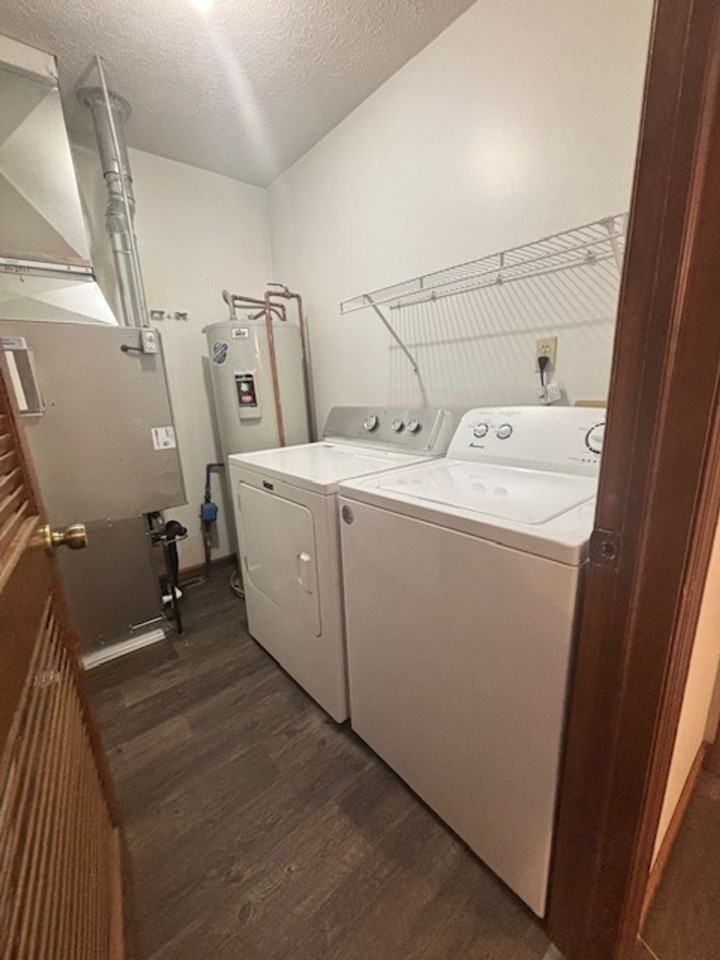 Seventh & Pine - Photo 4 of 12