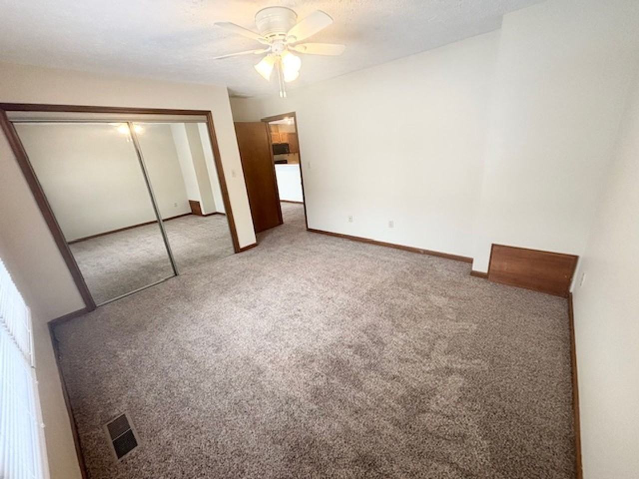 Seventh & Pine - Photo 5 of 12