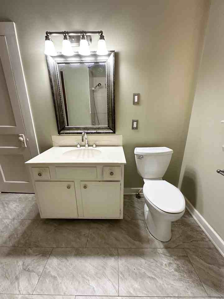 1312 W University Ave #NA - Photo 6 of 15