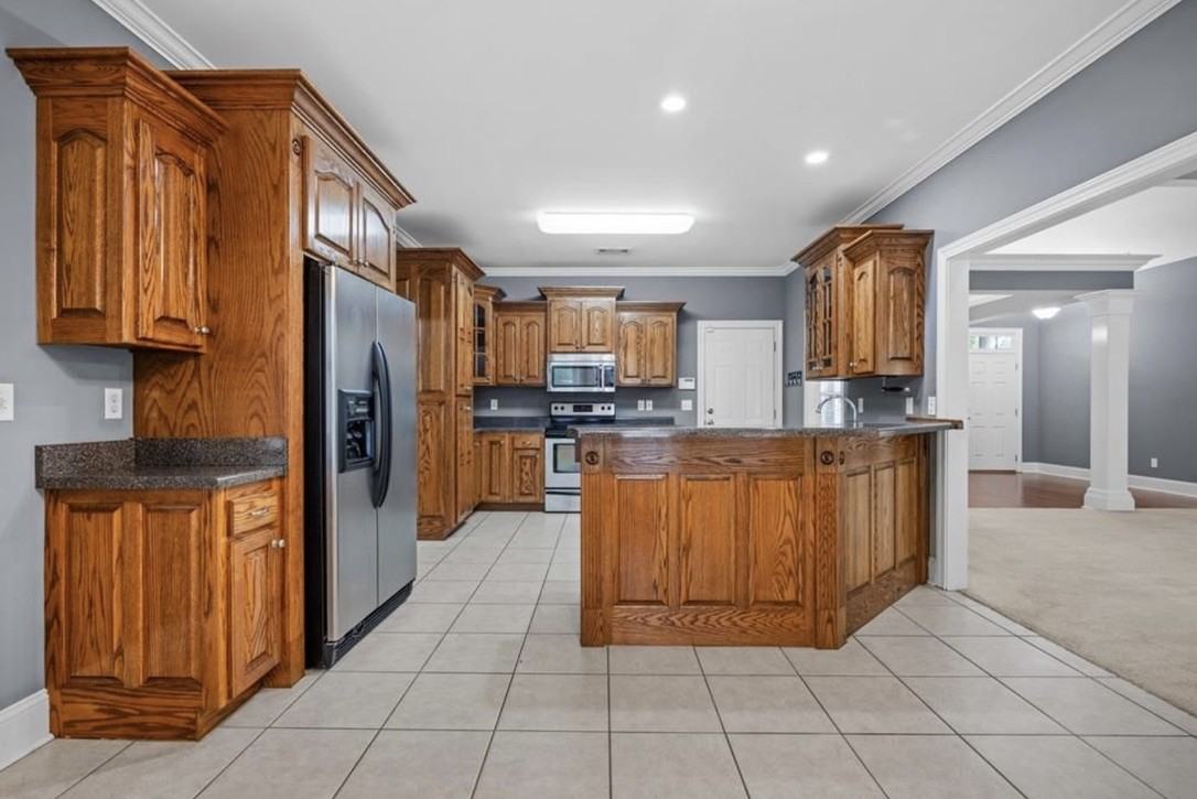 3848 Thoreau Dr #NA - Photo 2 of 9