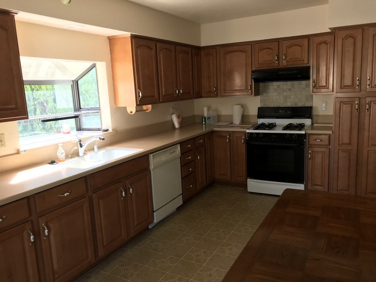 24312 Dunlavy Ct #NA - Photo 5 of 12