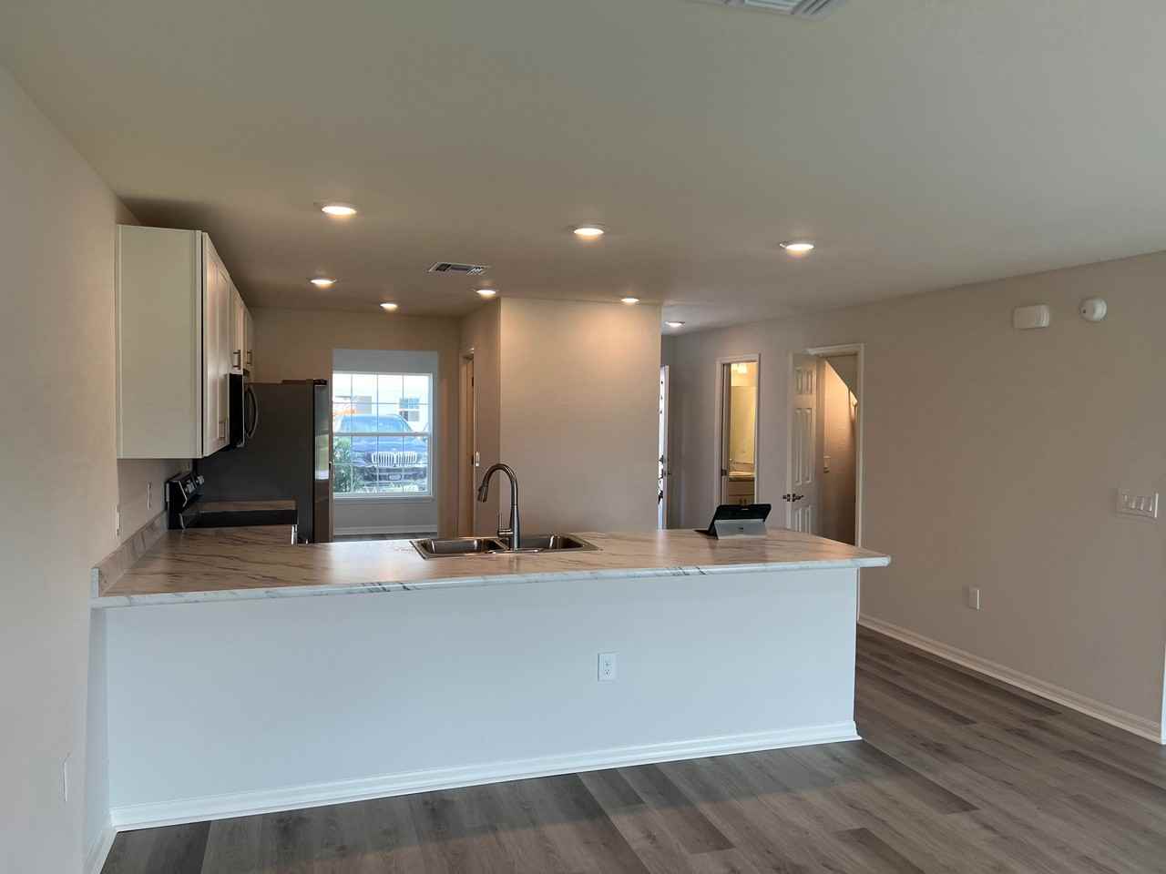 Turtle Bay Ave #214 - Photo 2 of 5