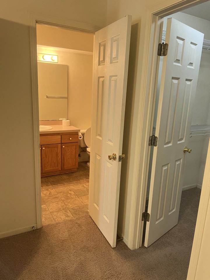 2303 E 27th Ter #NA - Photo 7 of 20