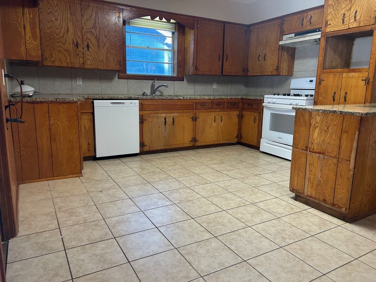 406 Turner St #NA - Photo 5 of 14