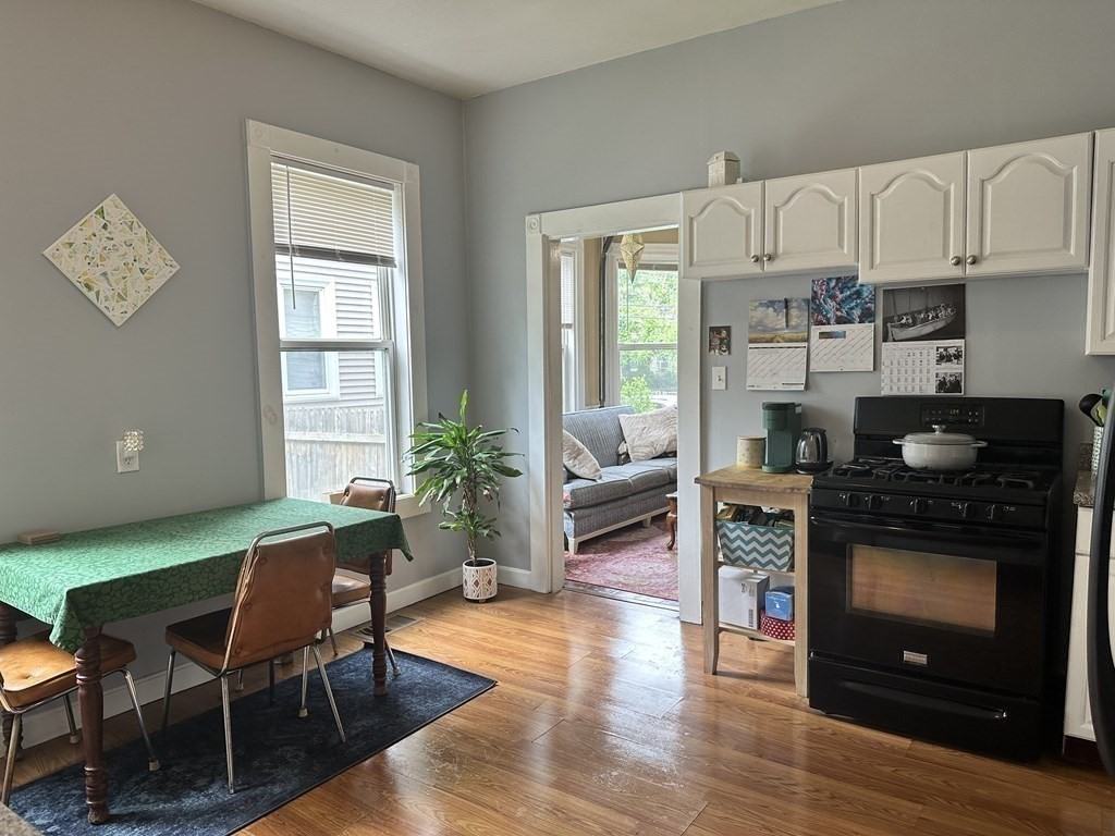 52 Harvest St #1 - Photo 3 of 18