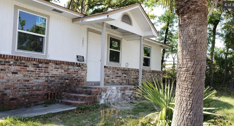 1221 N Palo Alto Ave #NA - Photo 3 of 7