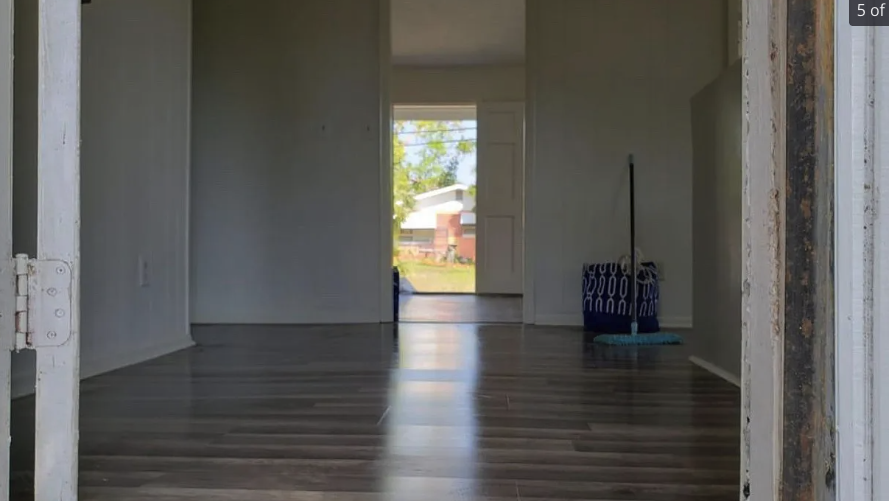 1221 N Palo Alto Ave #NA - Photo 4 of 7