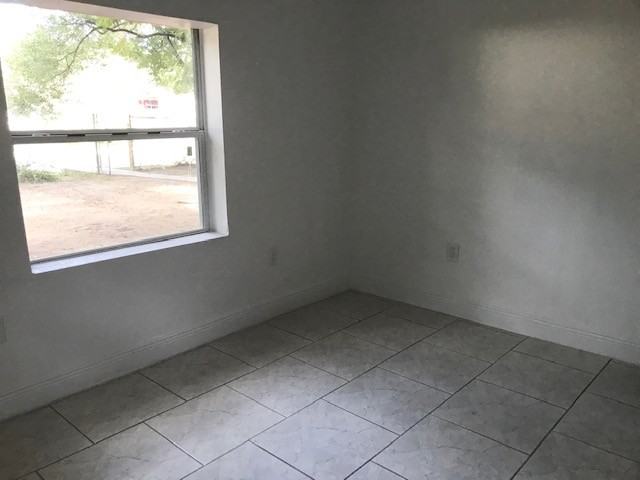 3619 E 33rd Ave #NA - Photo 5 of 18