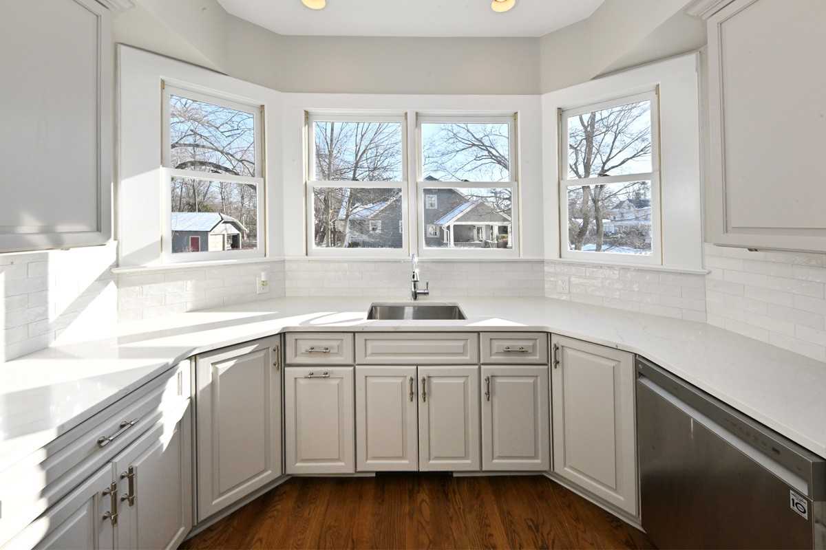 62 Elm St #NA - Photo 6 of 46