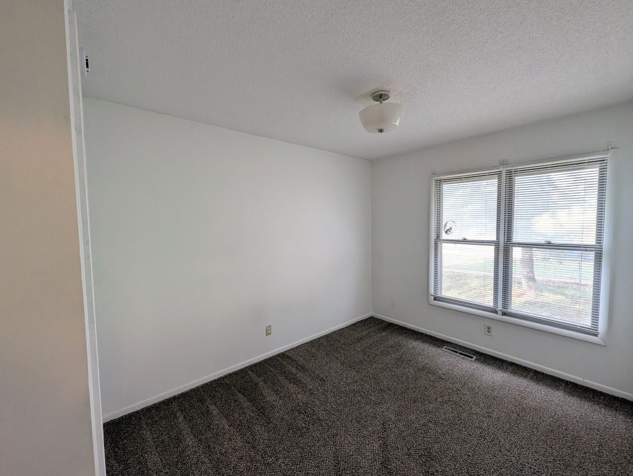 2722 Park Ave #NA - Photo 4 of 9