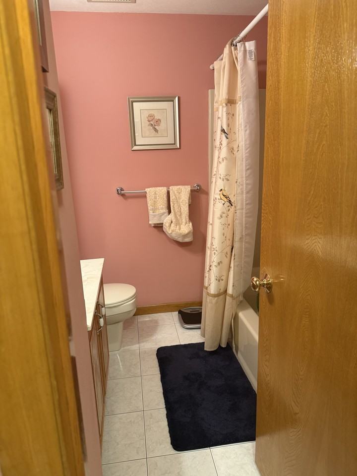 45 Christopher Dr #142 - Photo 5 of 7