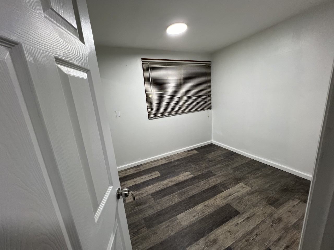 8578 114th St #NA - Photo 3 of 7