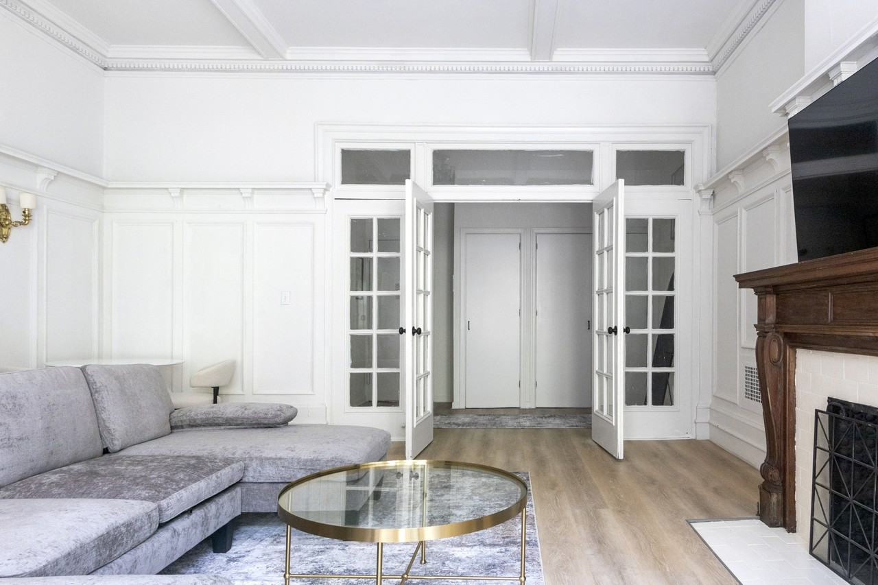 308 W 107th St #2R - Photo 4 of 18