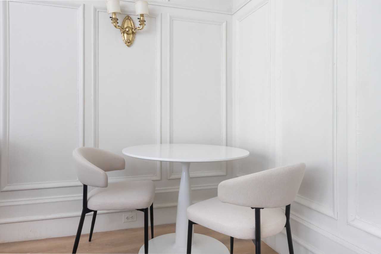 308 W 107th St #2R - Photo 5 of 18