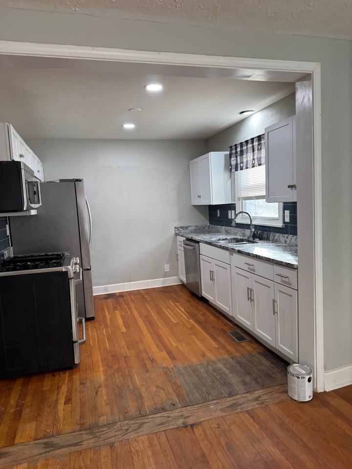 231 S Highland St #NA - Photo 3 of 6