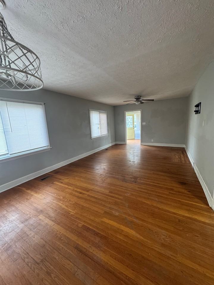 231 S Highland St #NA - Photo 6 of 6