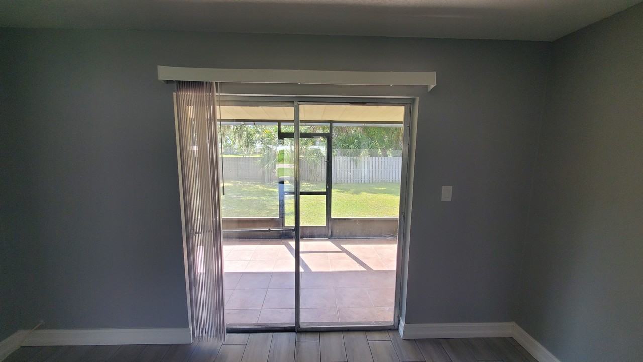 1711 Lakewood Ave #NA - Photo 7 of 25