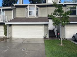 featured image of 209 Live Oak Cir