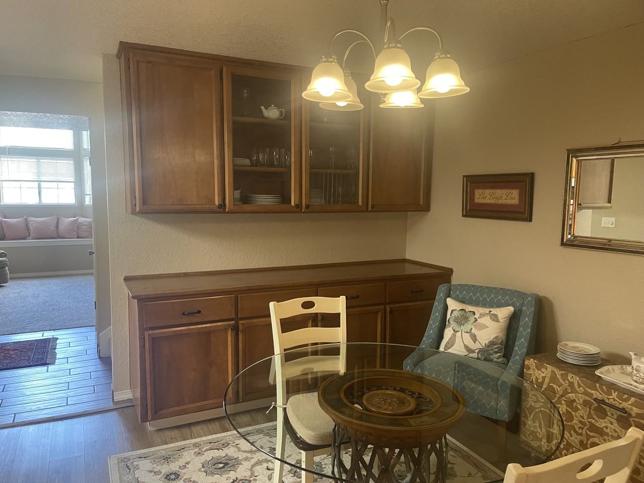 209 Live Oak Cir - Photo 4 of 10