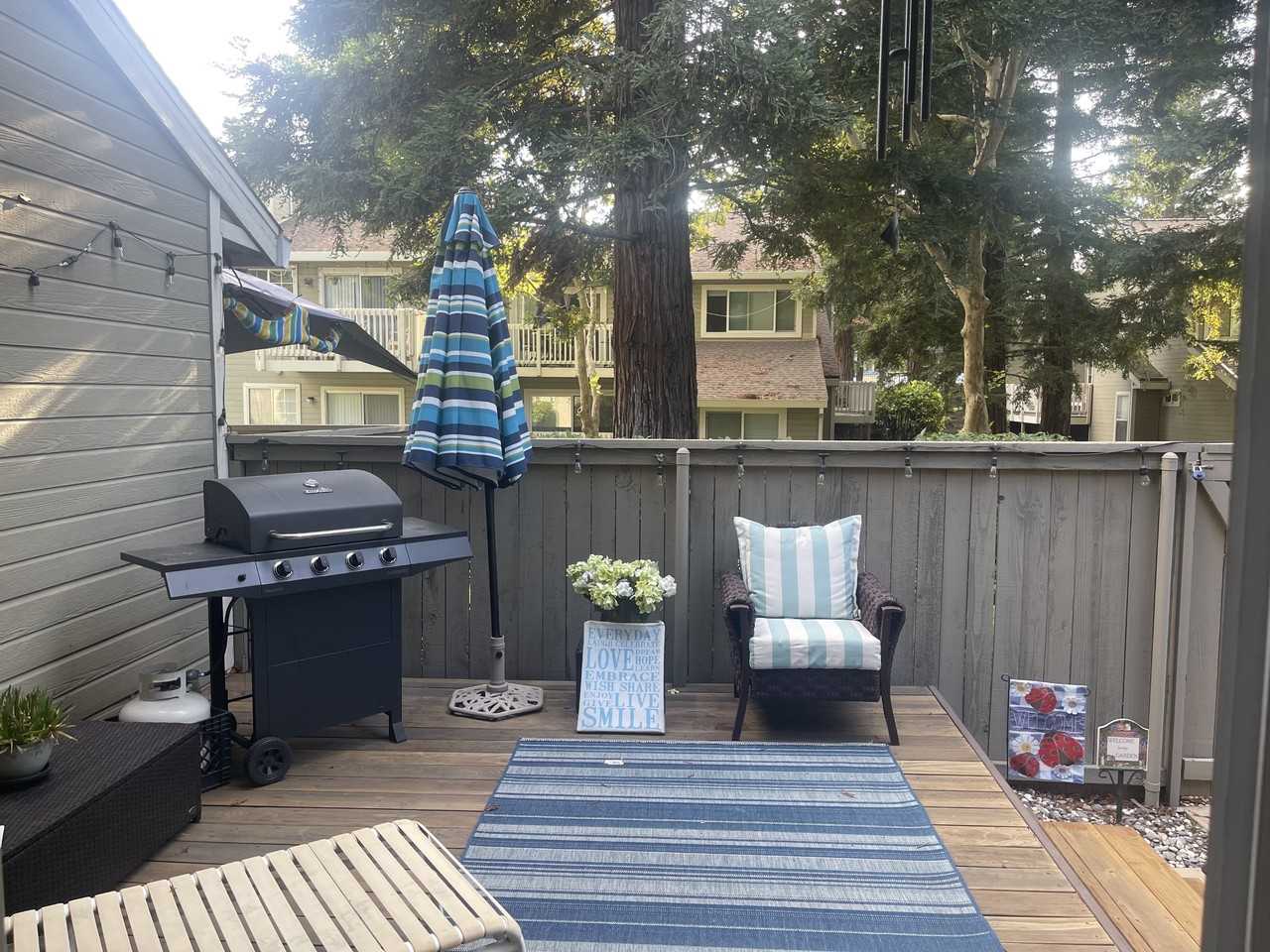 209 Live Oak Cir - Photo 7 of 10