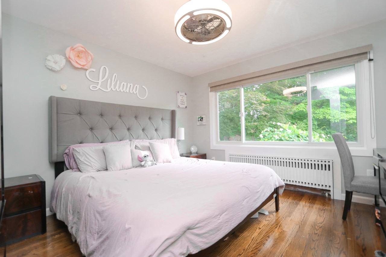 22 Allen St #NA - Photo 6 of 44