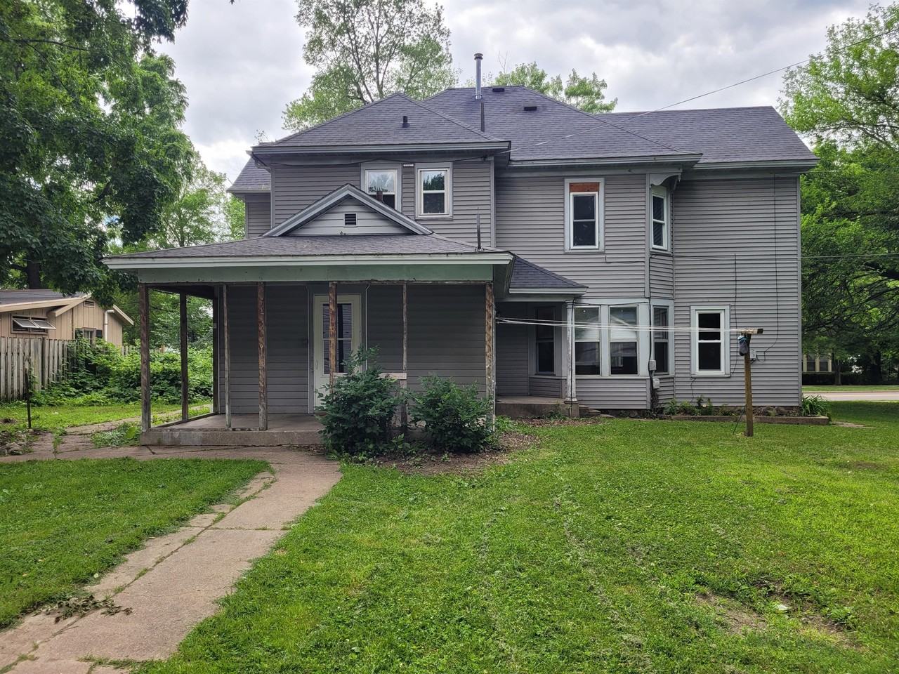 206 N State St Uppr - Photo 3 of 28