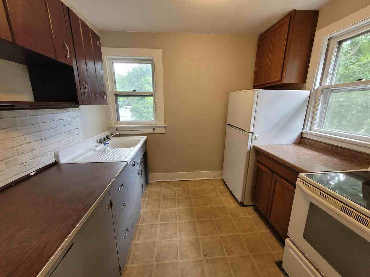 206 N State St Uppr - Photo 5 of 28