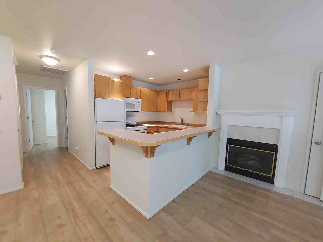 1085 Ne Purcell Blvd #1-4 - Photo 6 of 27