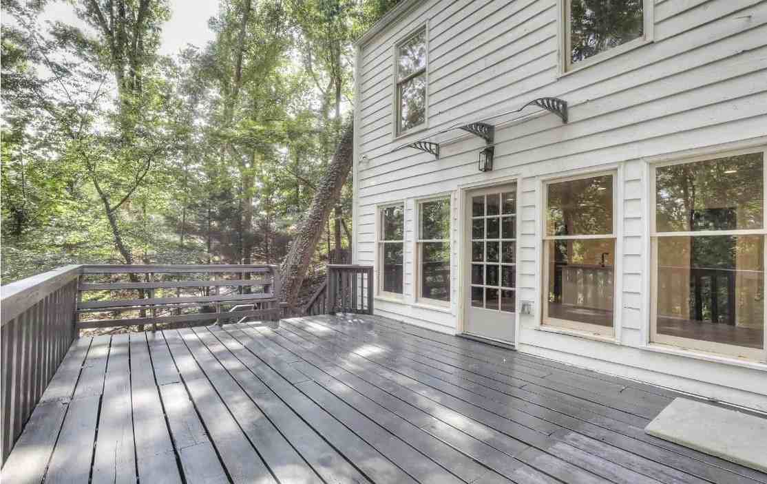 1550 Spalding Dr - Photo 7 of 11