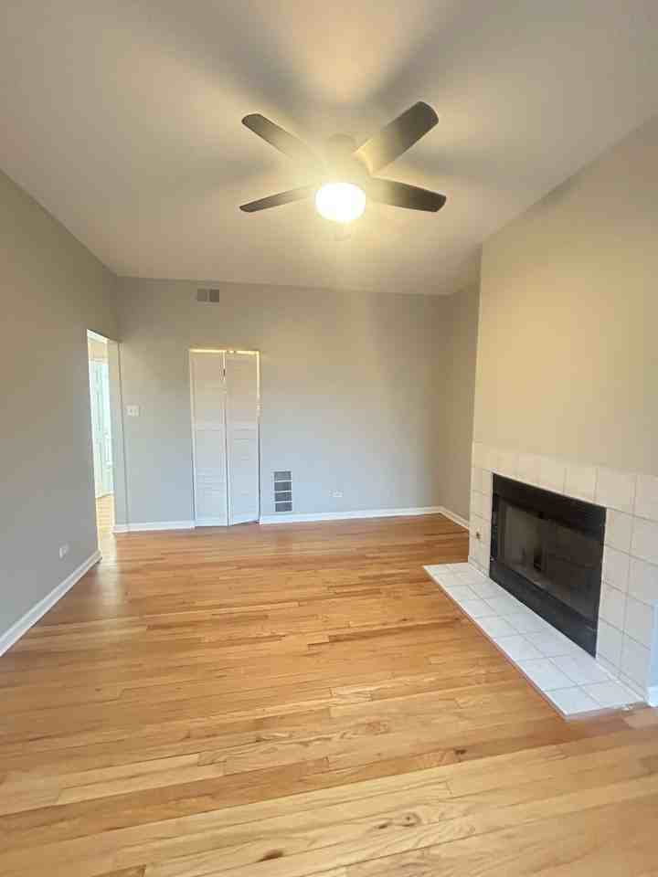 5146 S King Dr #G3 - Photo 5 of 15