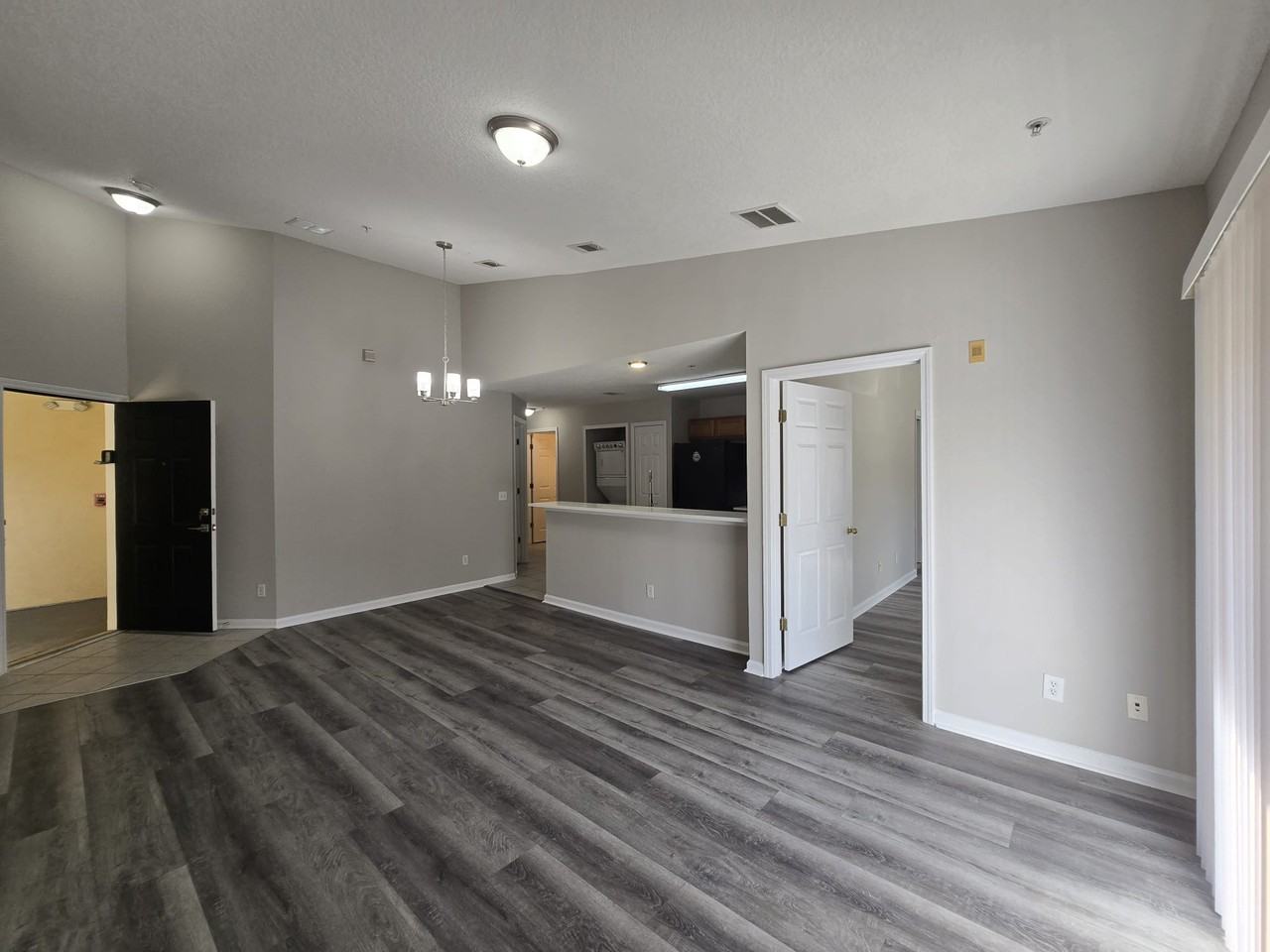 3631 Kirkpatrick Cir #11 - Photo 4 of 13