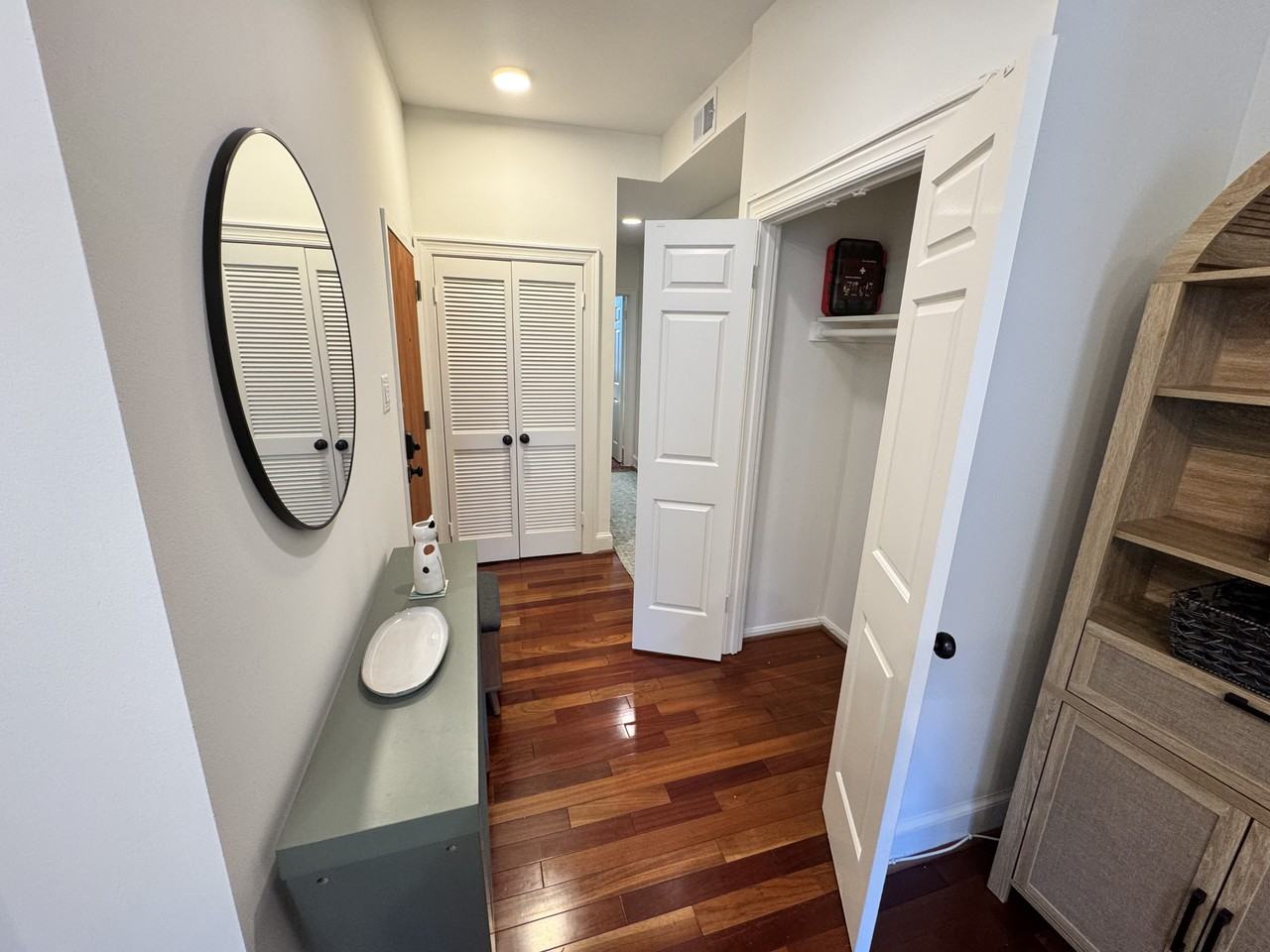 1413 Hopkins St Nw #3 - Photo 5 of 18