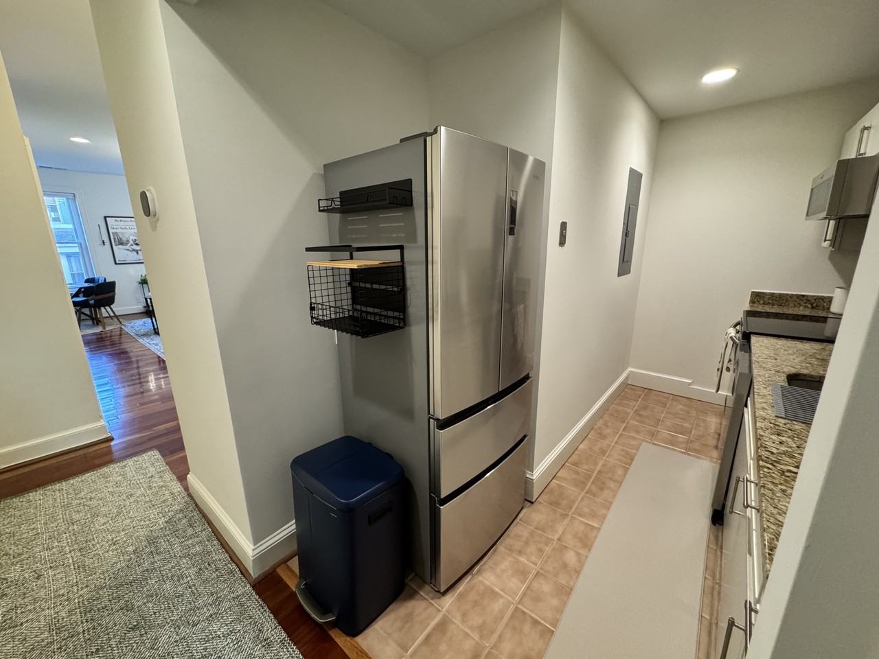 1413 Hopkins St Nw #3 - Photo 7 of 18