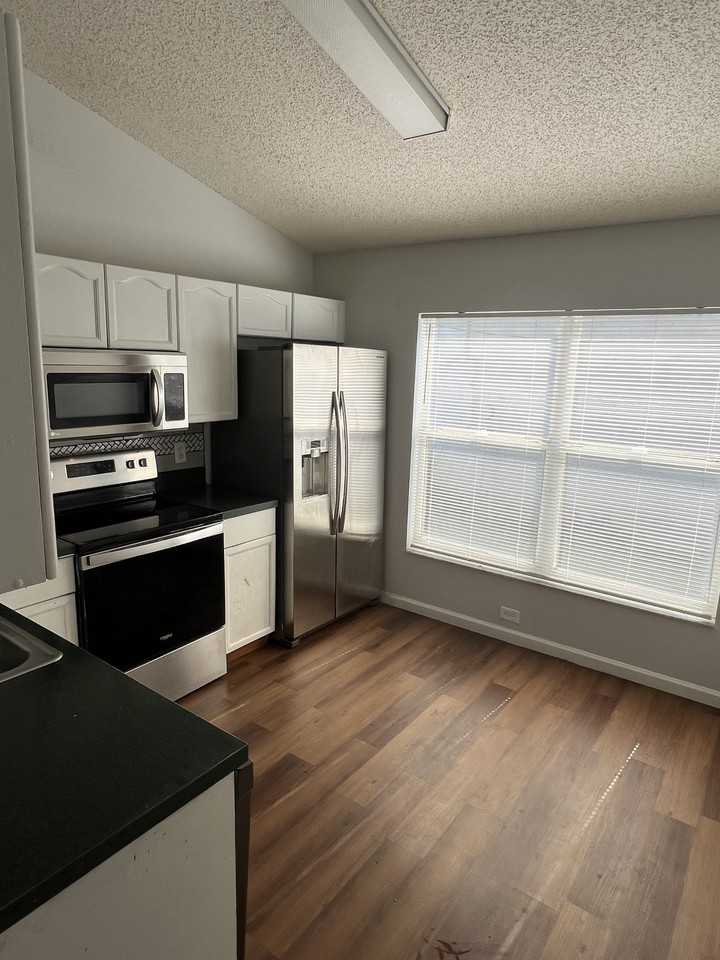 4912 Aventura Blvd #NA - Photo 3 of 18