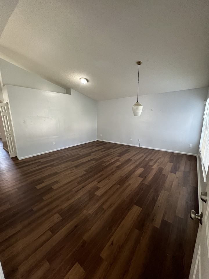 4912 Aventura Blvd #NA - Photo 6 of 18