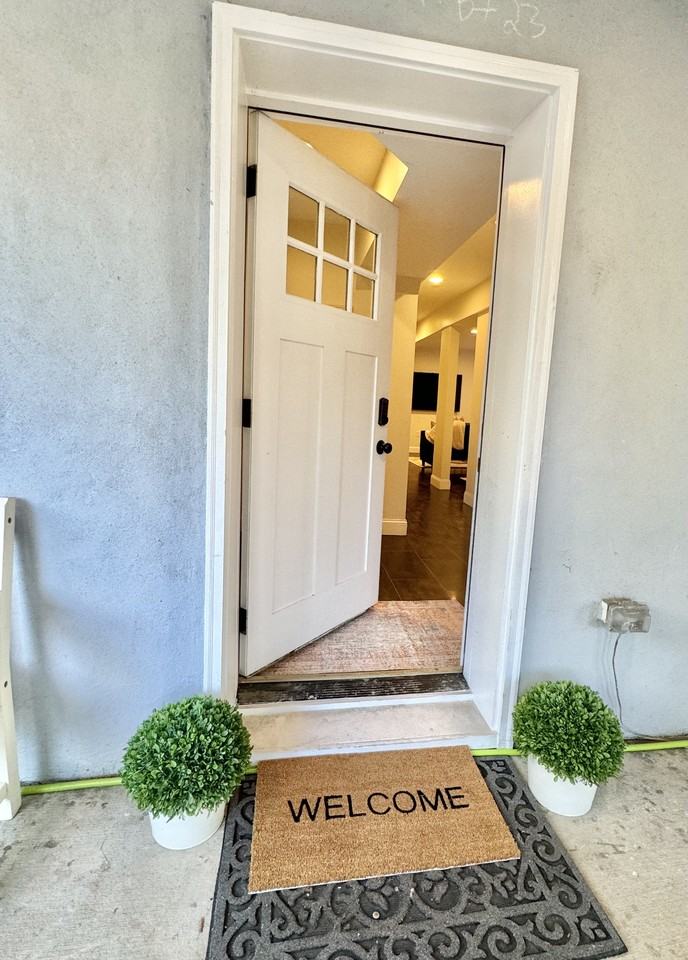 3421 Eastern Ave - Photo 2 of 27