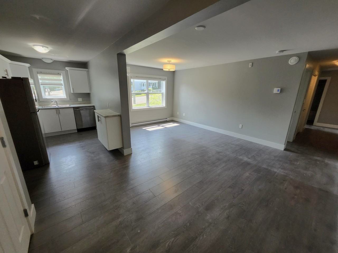 30 Parks St #8 - Photo 3 of 11